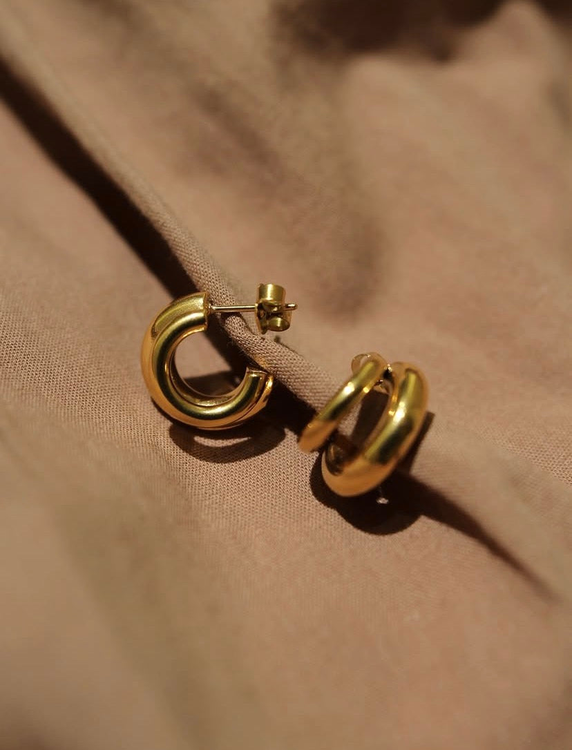 Syra hoops