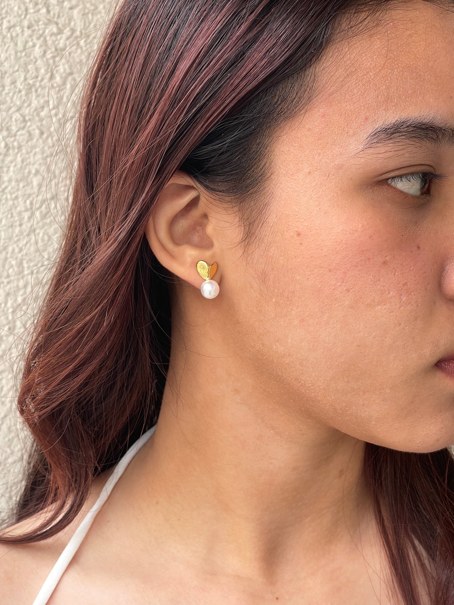 Pearl heart earrings