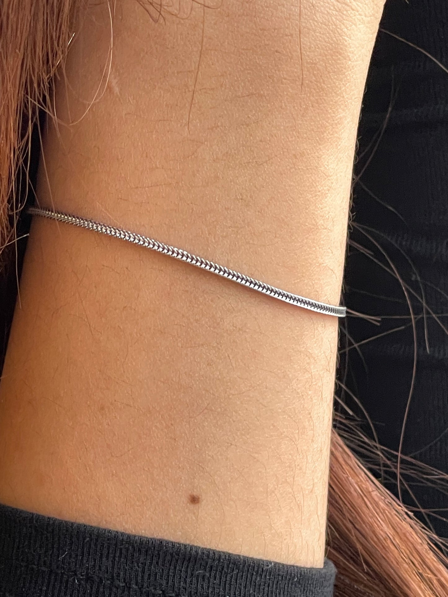 Mini fishbone bracelet