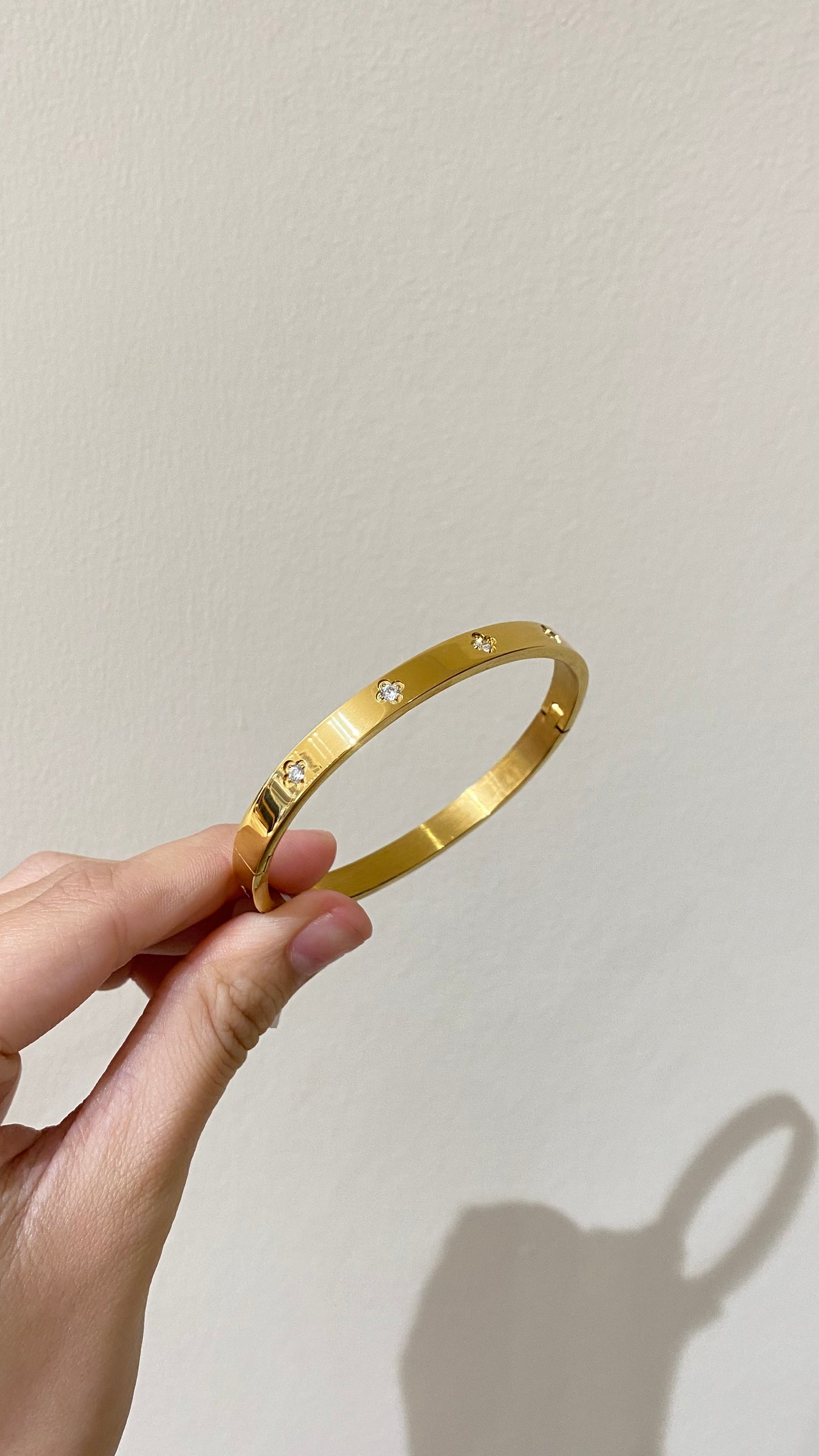 Clove Bangle