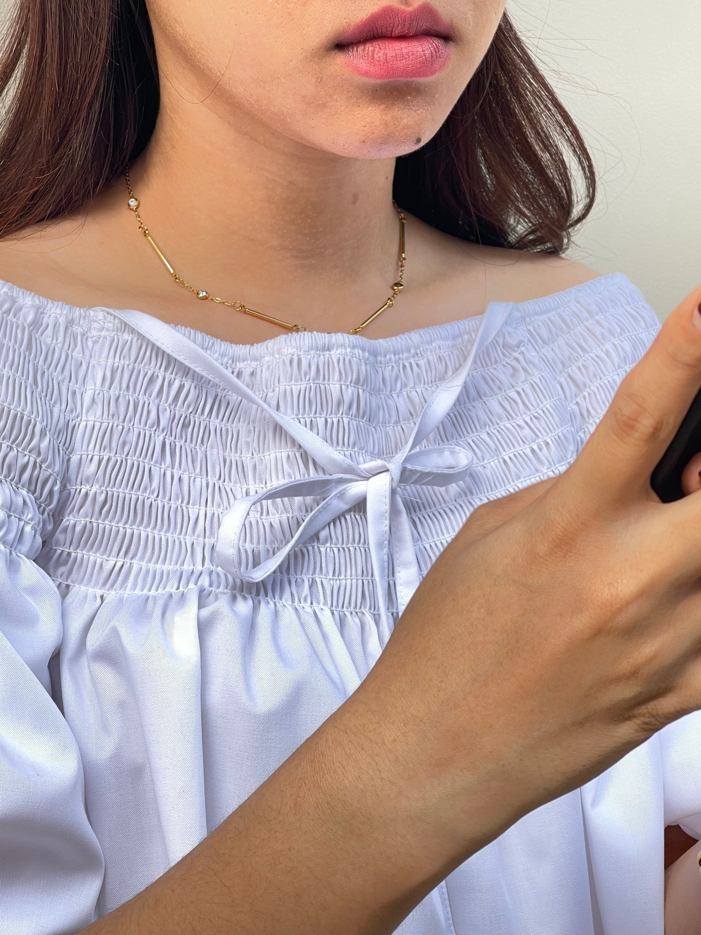 Satellite bar necklace