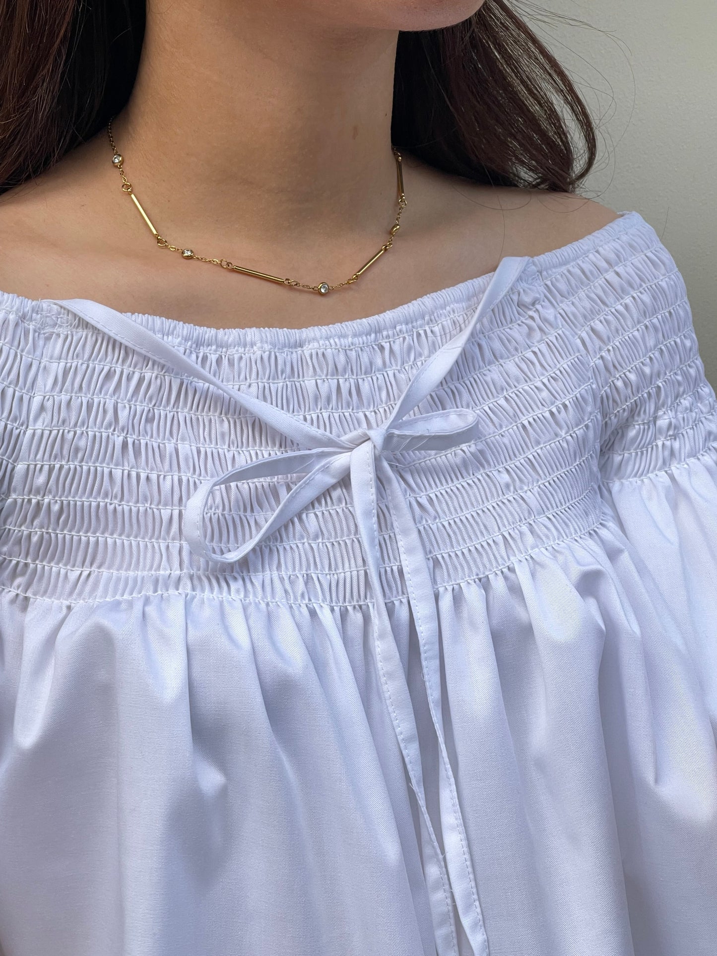 Satellite bar necklace