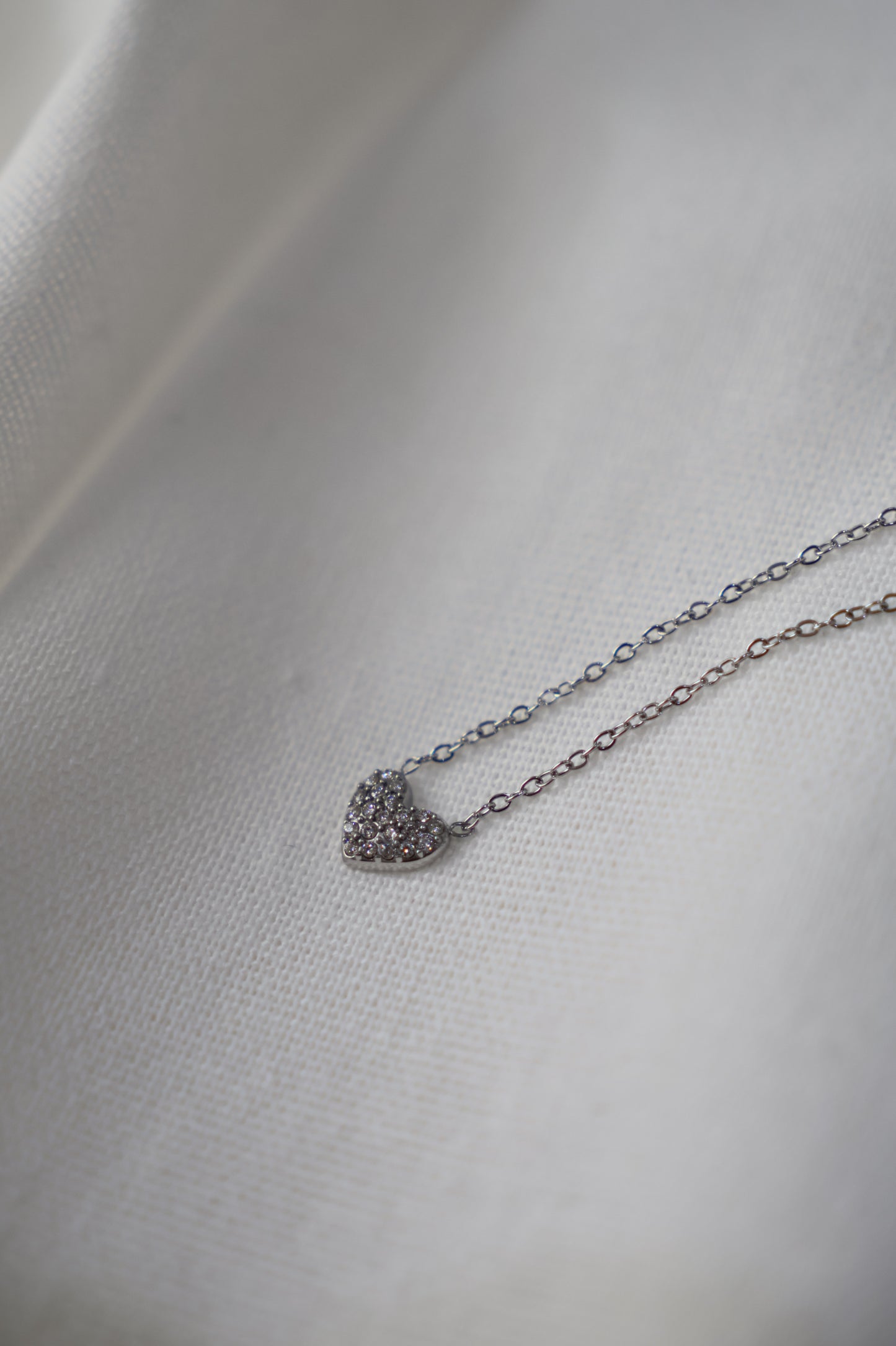 Flutter heart necklace (Silver)