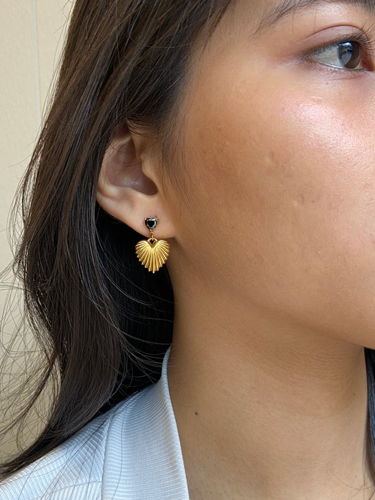 Black heart earrings
