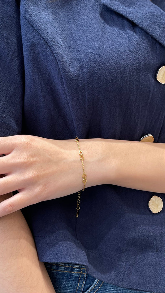 Infinity bracelet