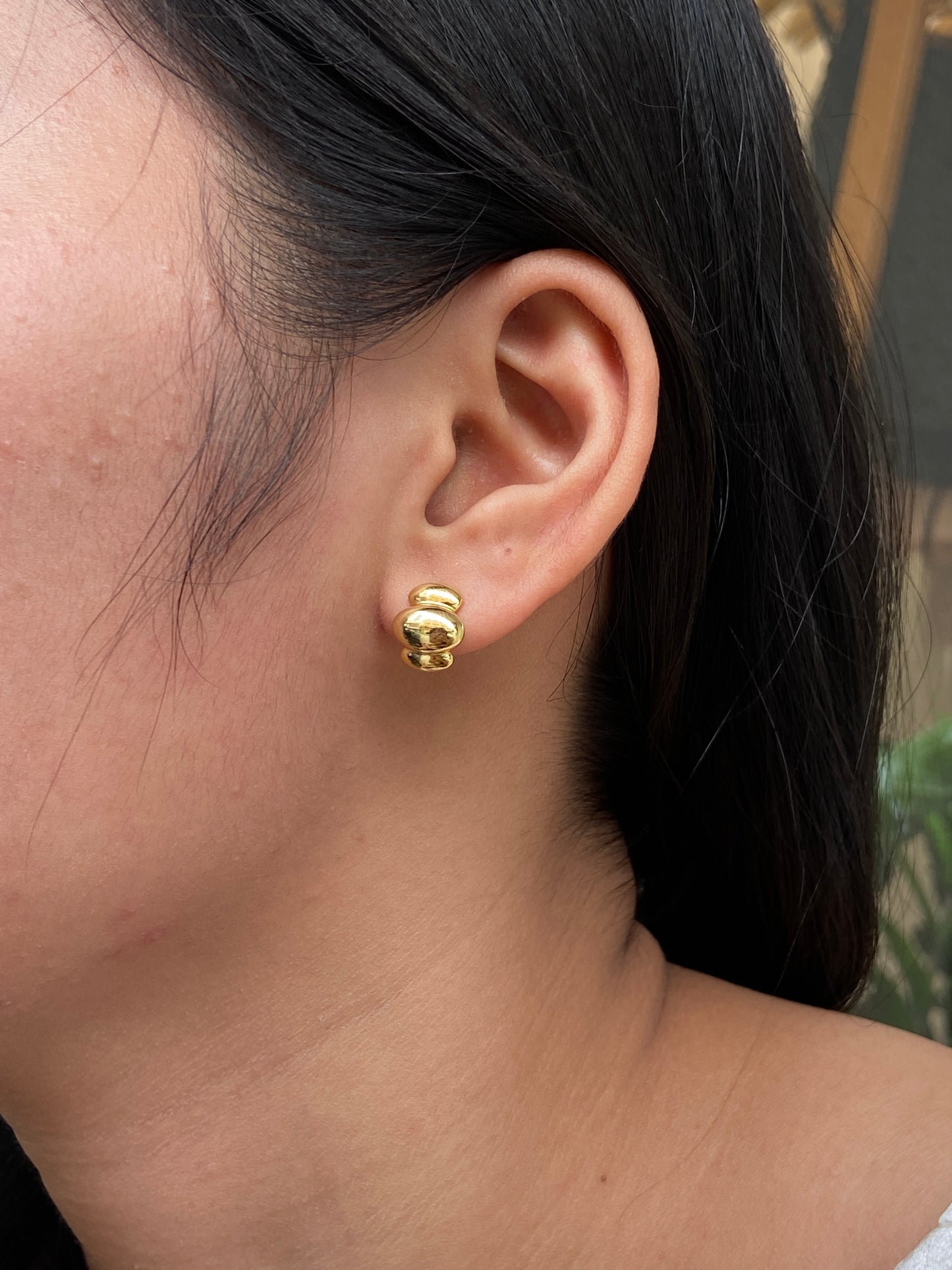 Lama earrings (gold)