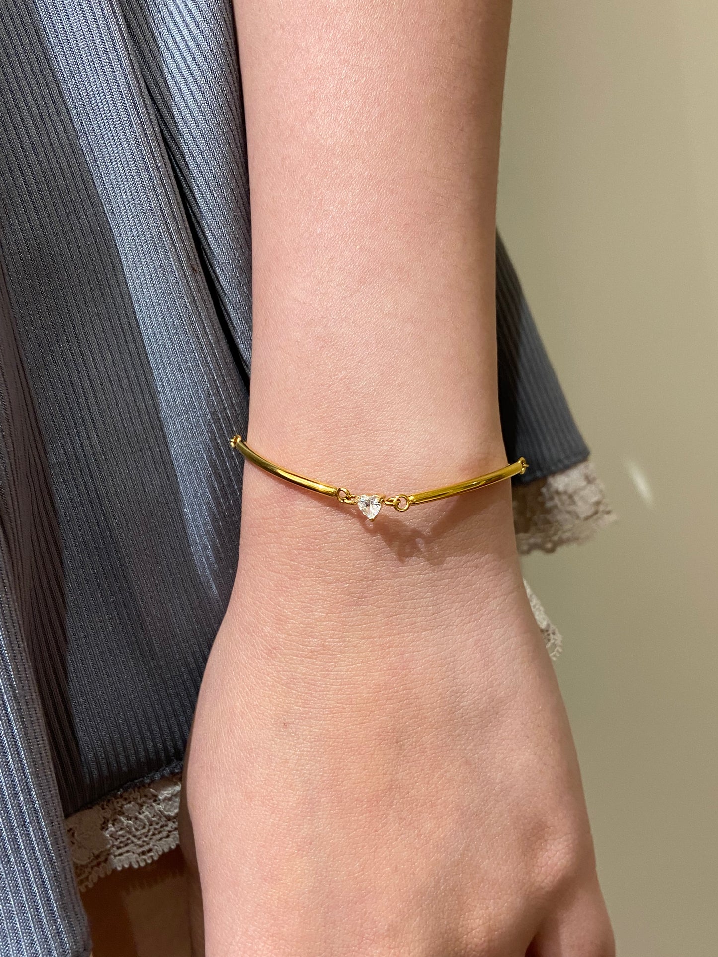 Miami heart gem (gold )