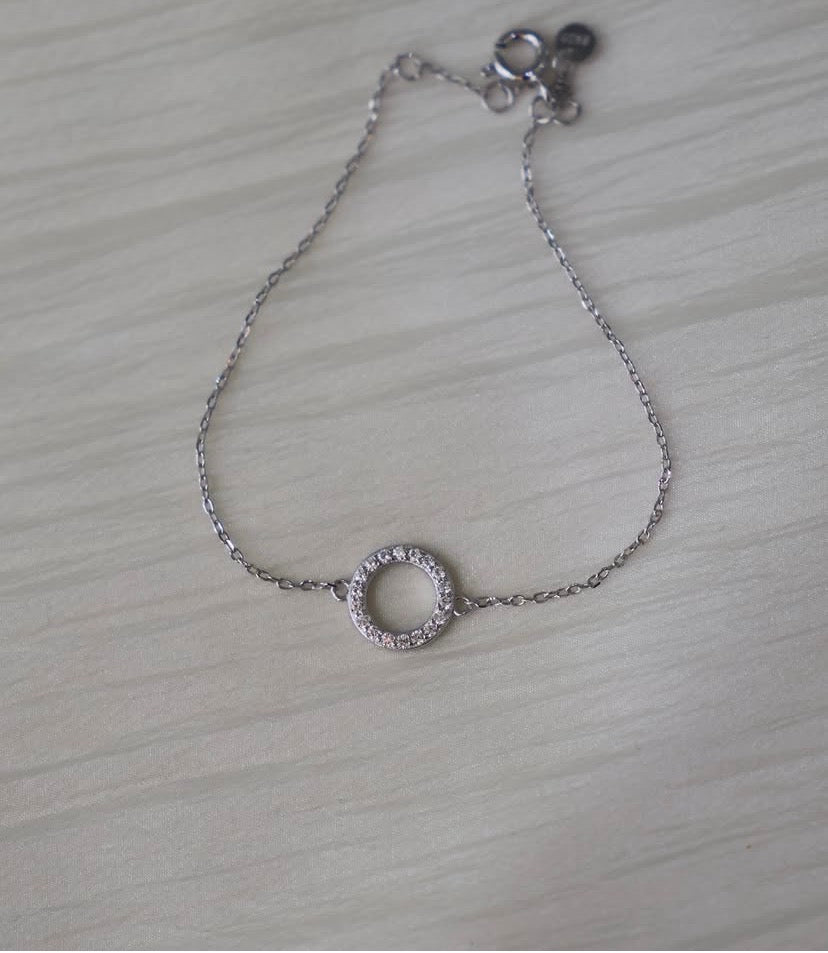 Sv gem moon bracelet