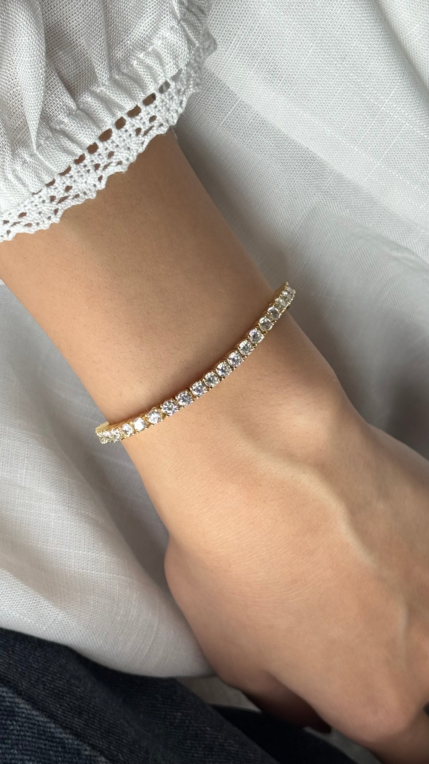Br tennis bracelet