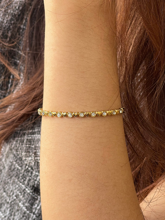 Heart gem bangle