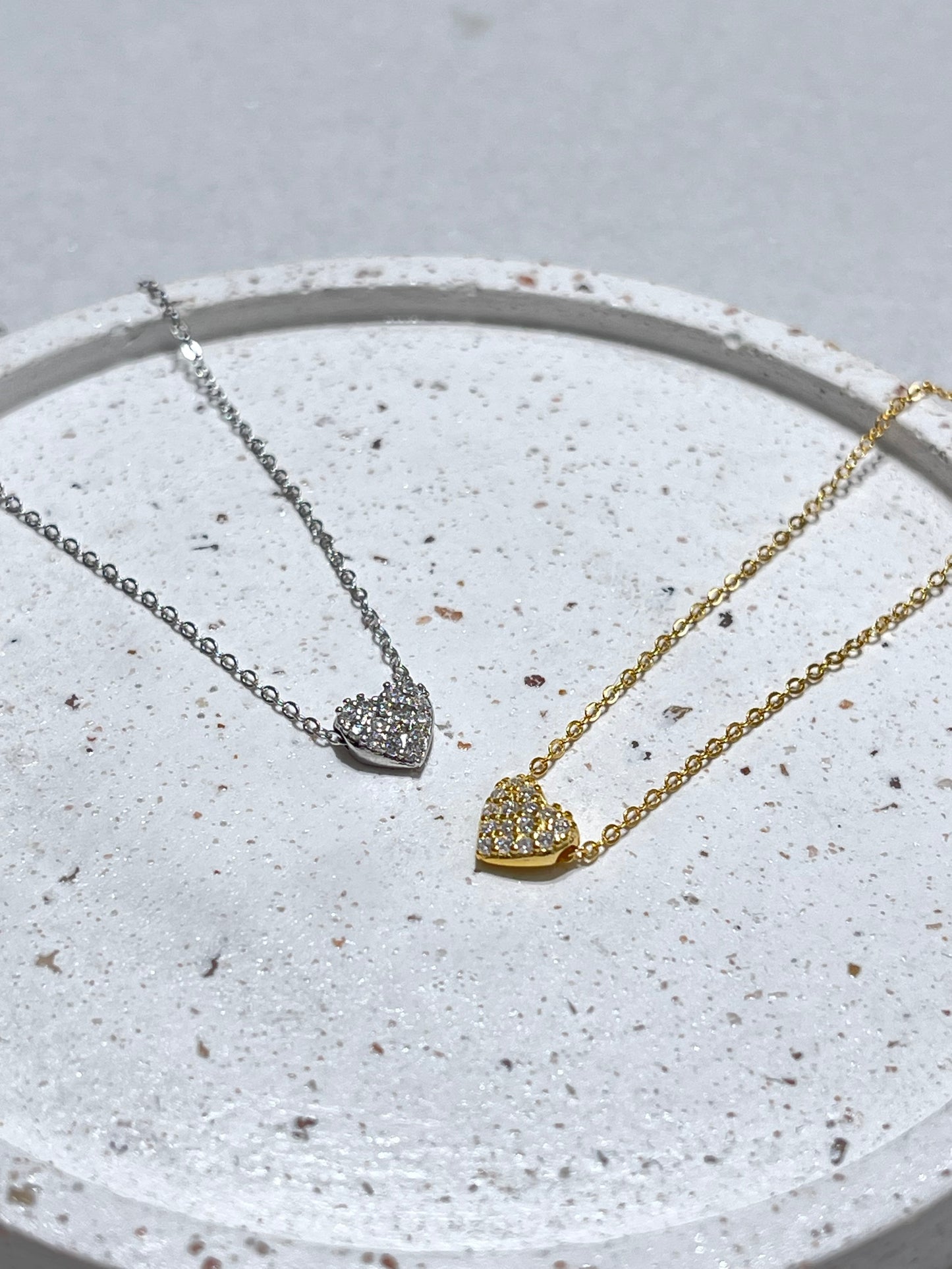 Sv puffy heart necklace