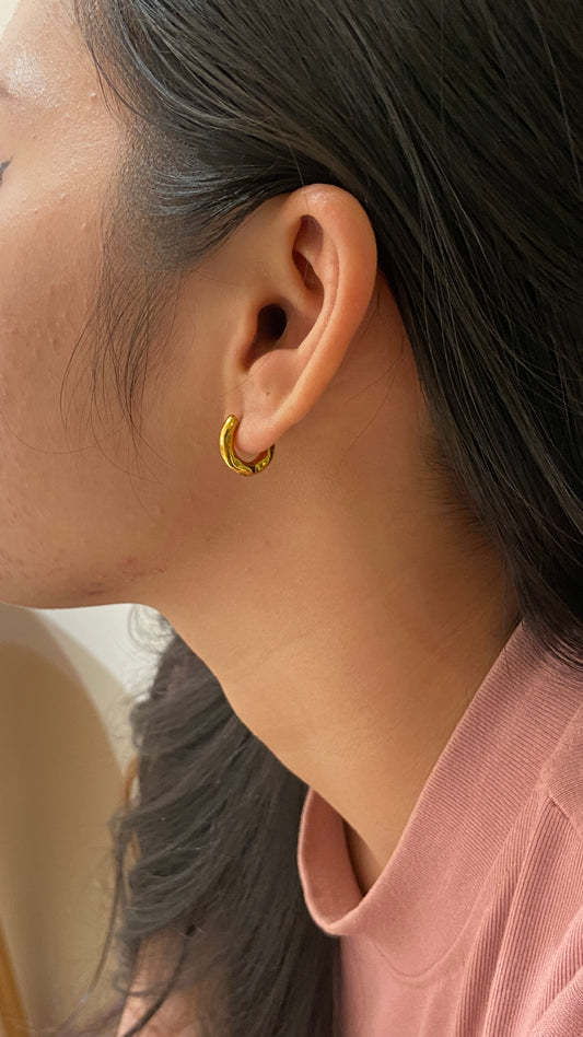 Bended hoops