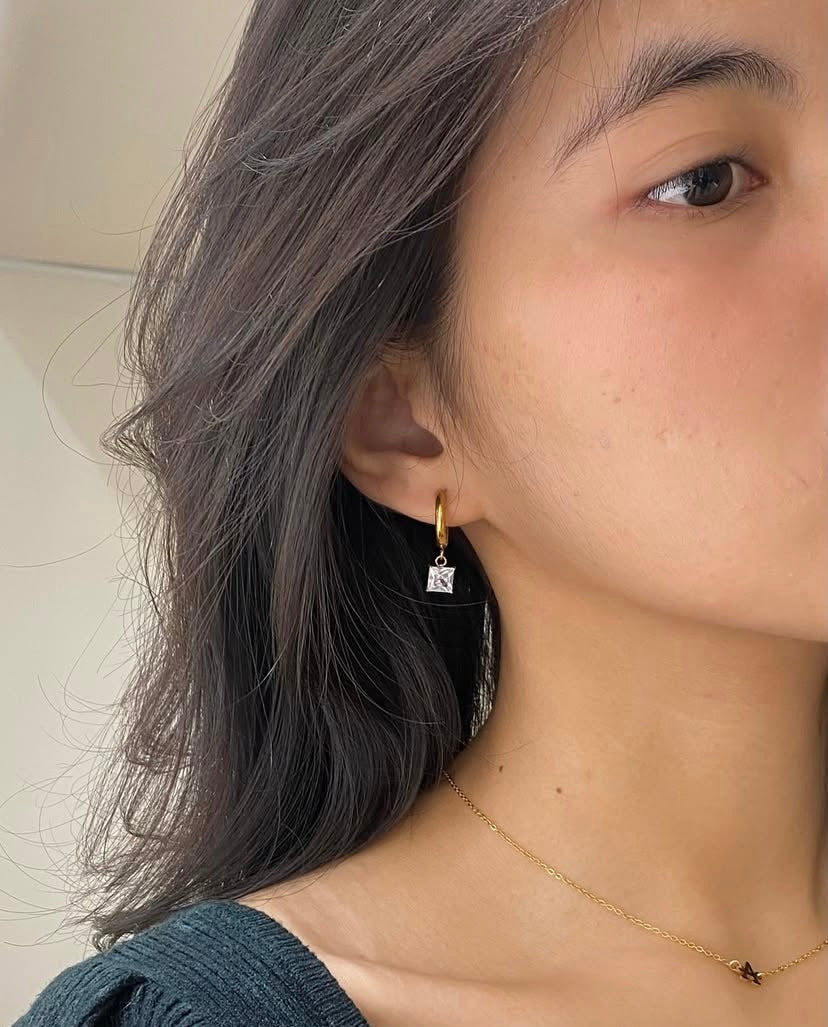 Square drop earrings
