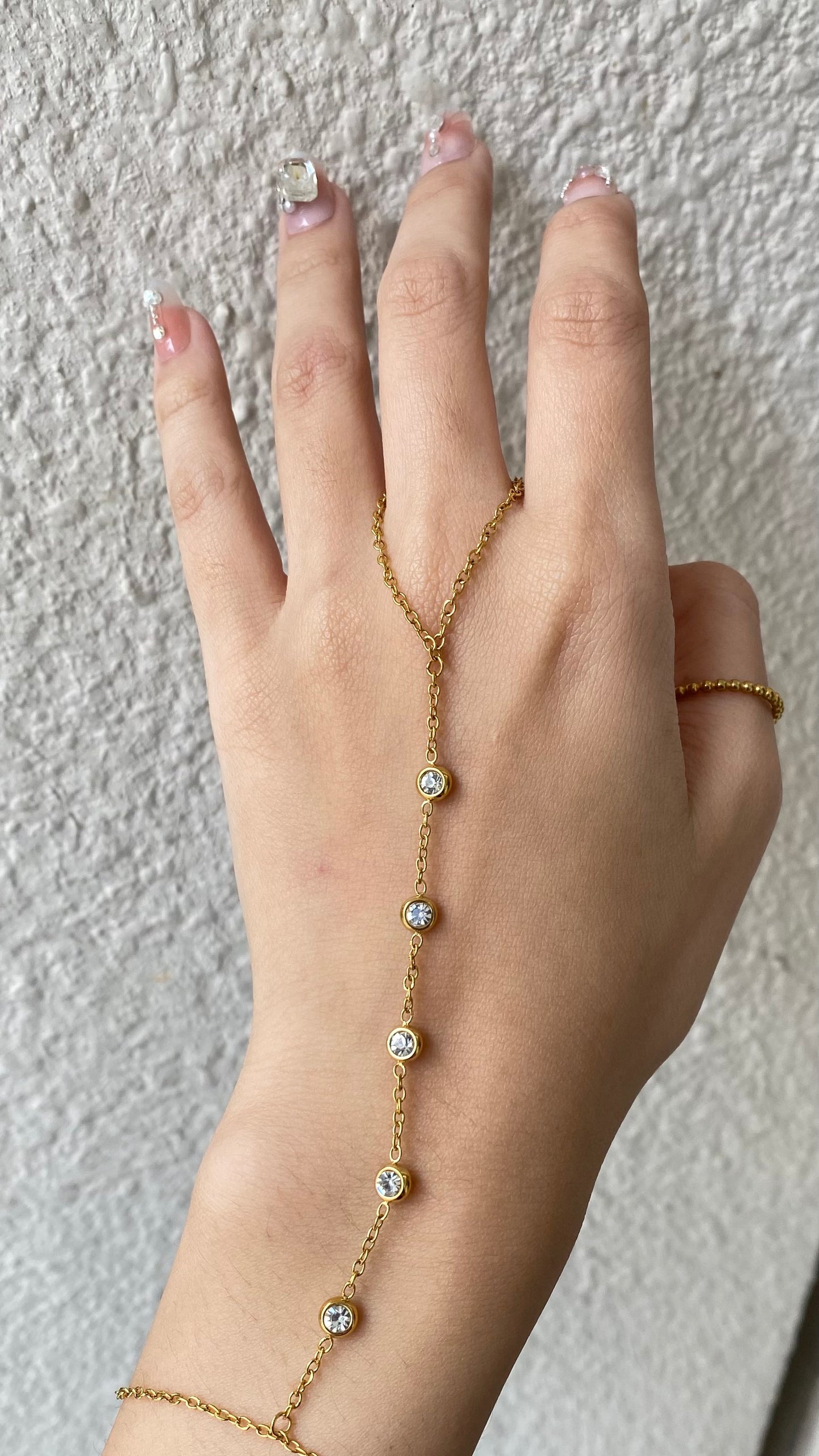 Hand Chain 1