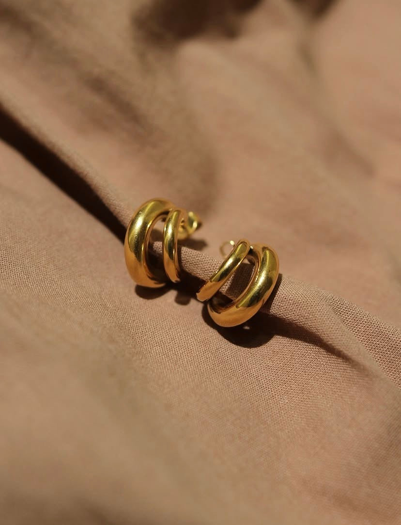 Syra hoops