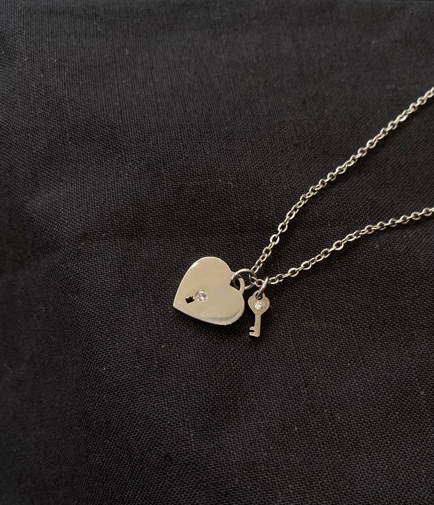 Lock heart necklace