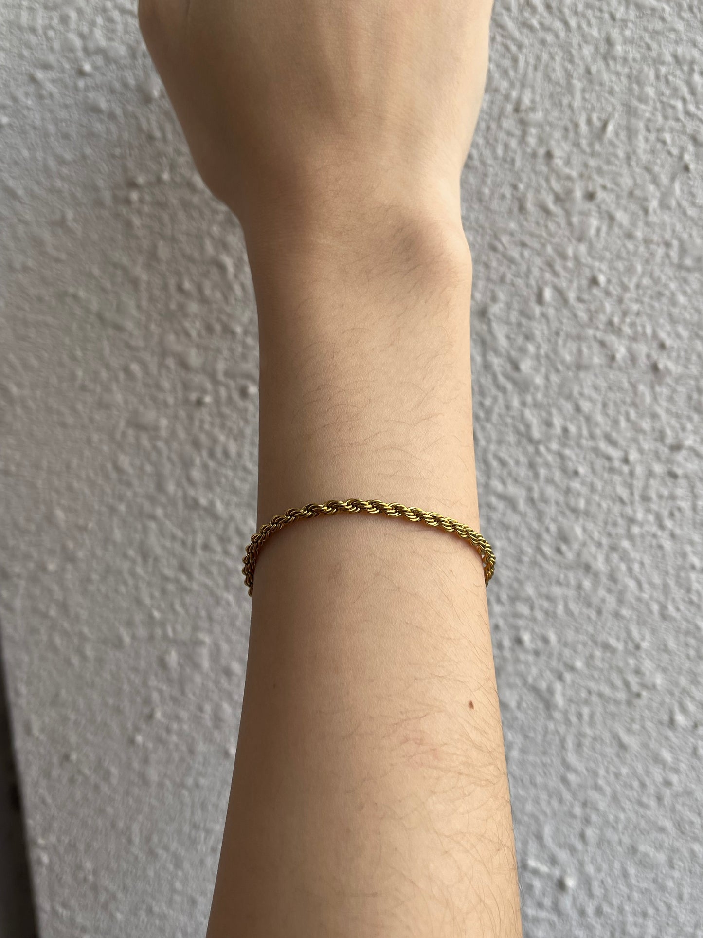 Essential bracelet gold
