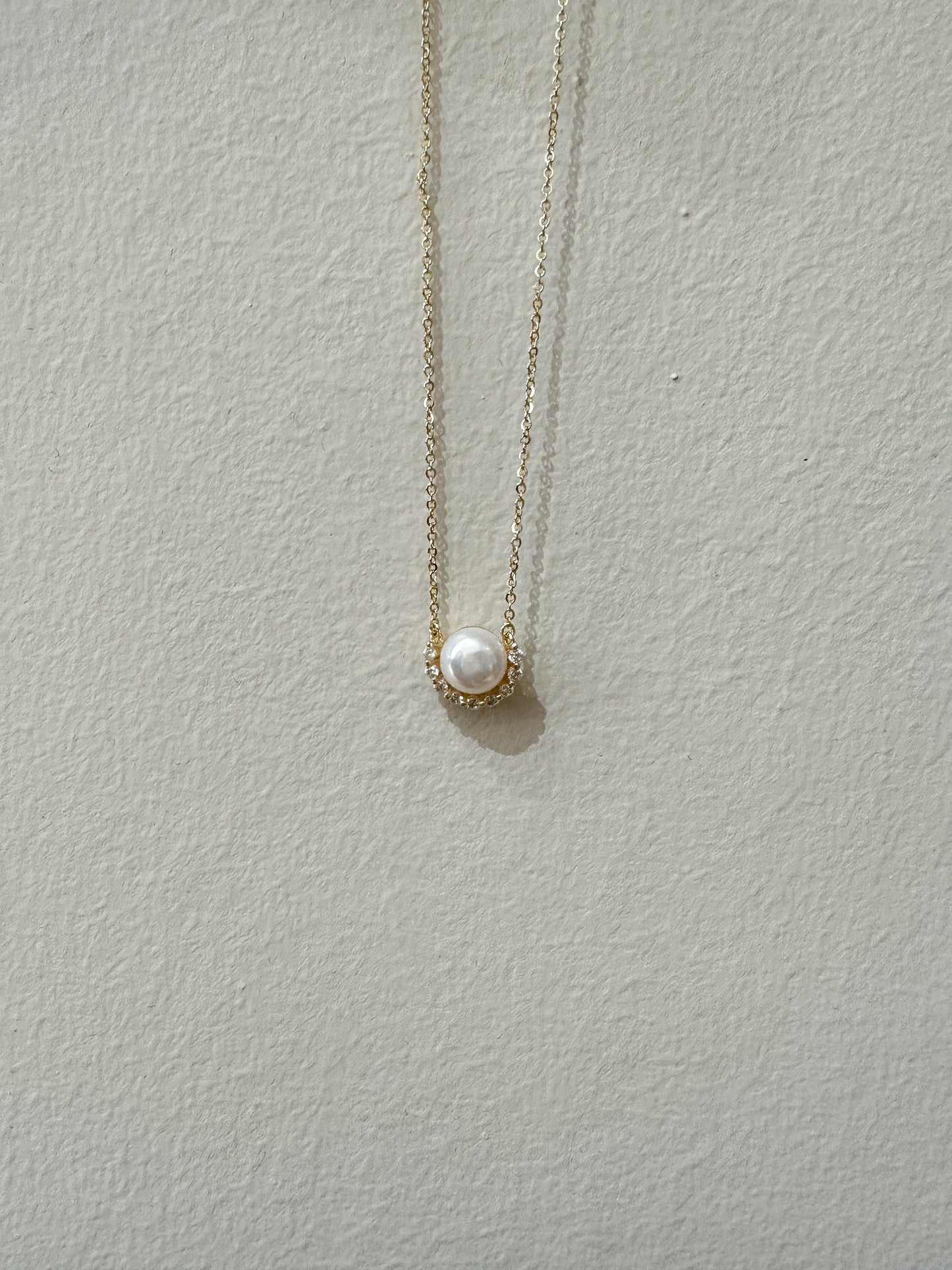 Sv Gem Pearl Necklace