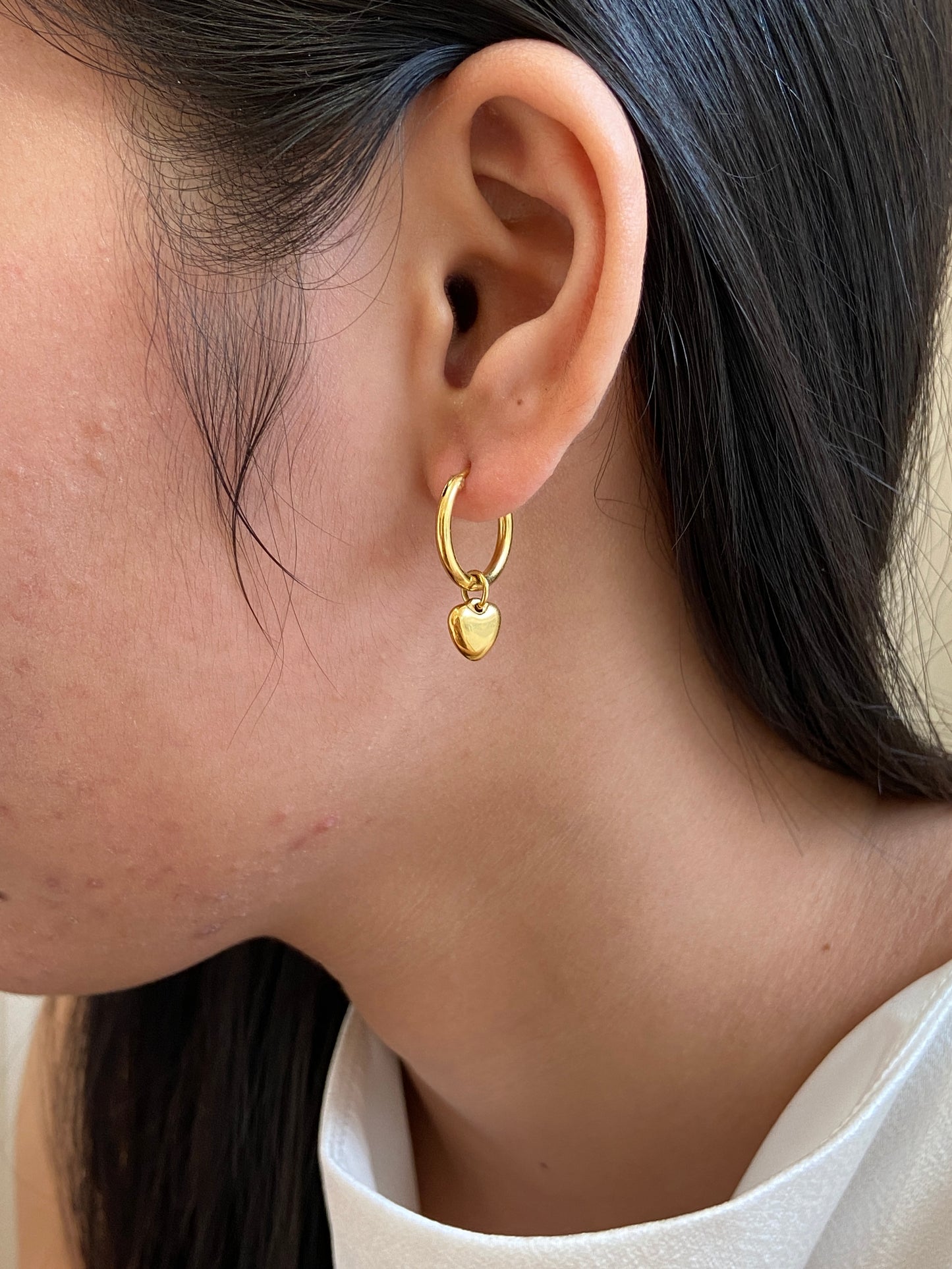 Simple heart earrings