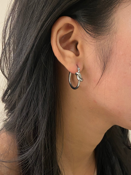 Knot earrings (silver)