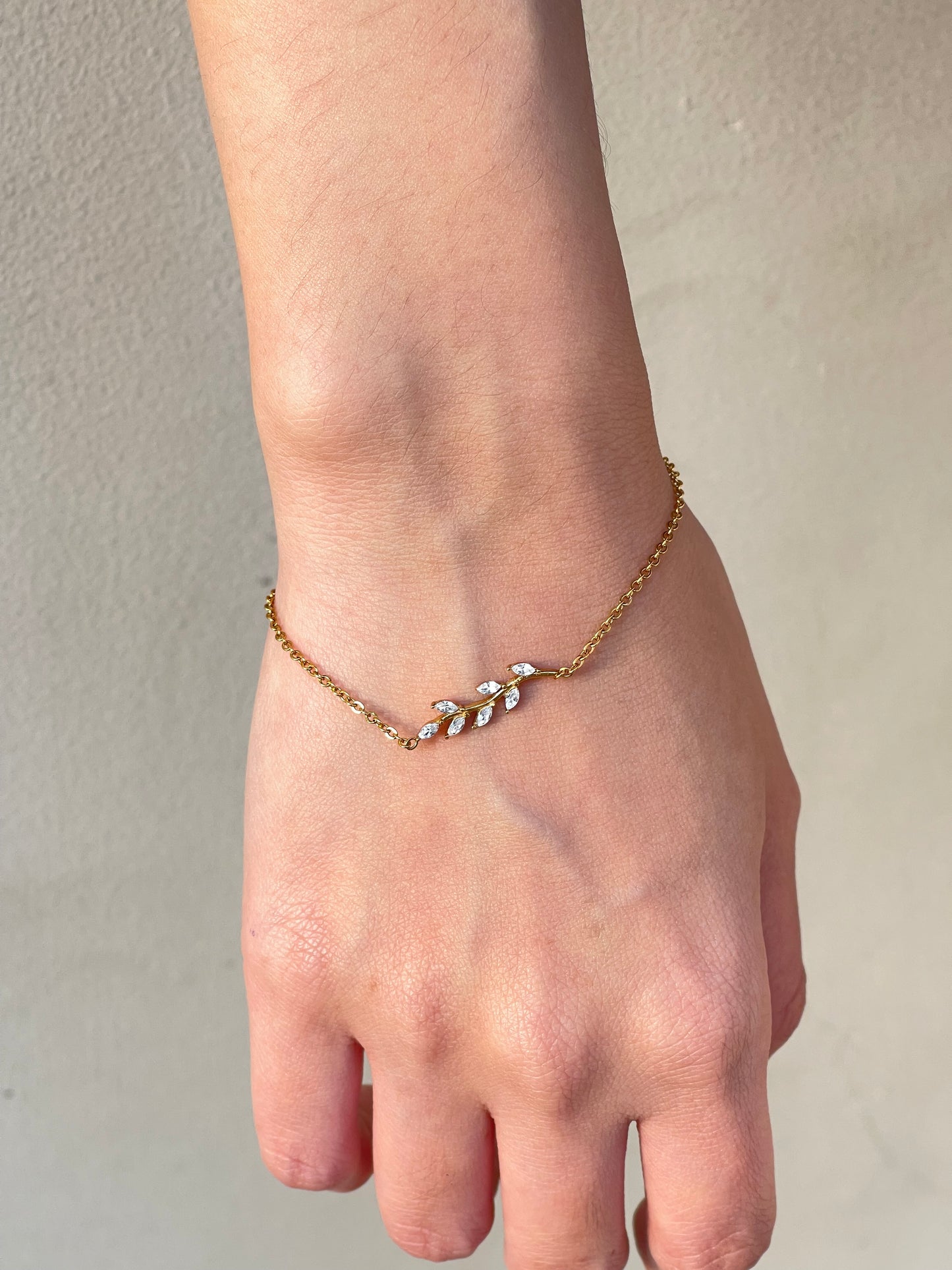 Leafy bracelet