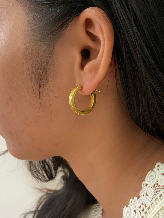 Simple thick hoops